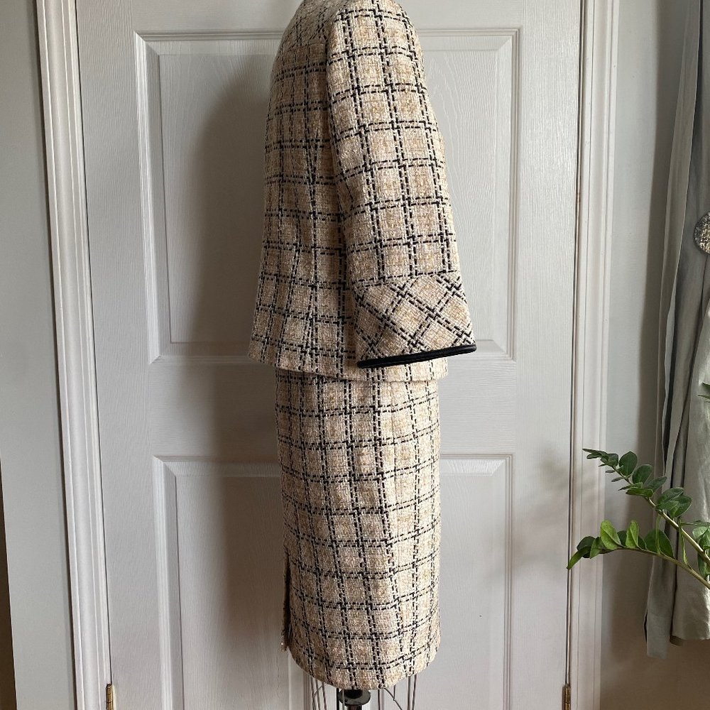NWOT Karl Lagerfeld Paris Skirt Suit Tweed Chanel Black Blazer Sz 6 Skirt Size 4 - Picture 4 of 16